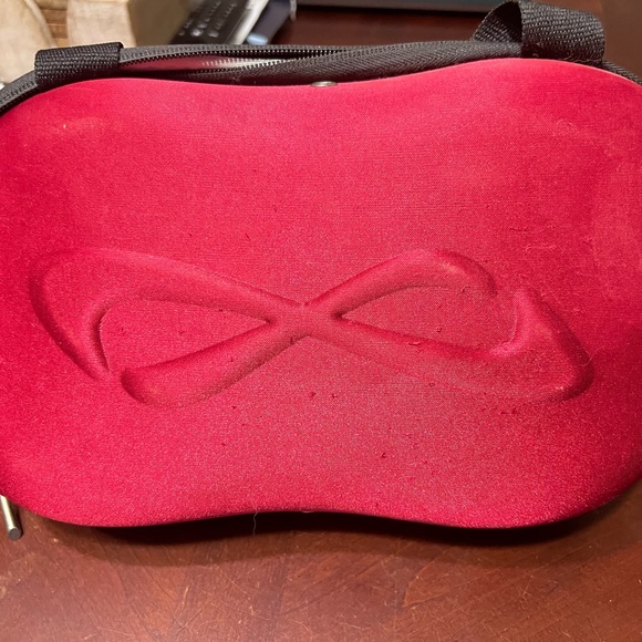 Nfinity evolution cheer shoes. Size 8.5. - Picture 2 of 4